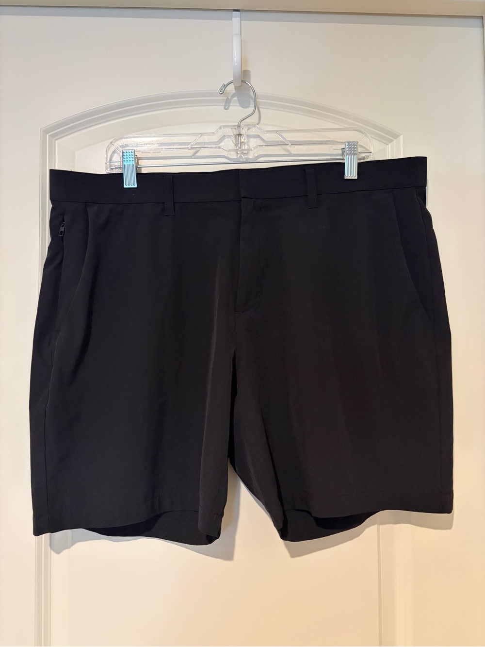 Fabletics Men’s Black The Only Tech Short - Est 38